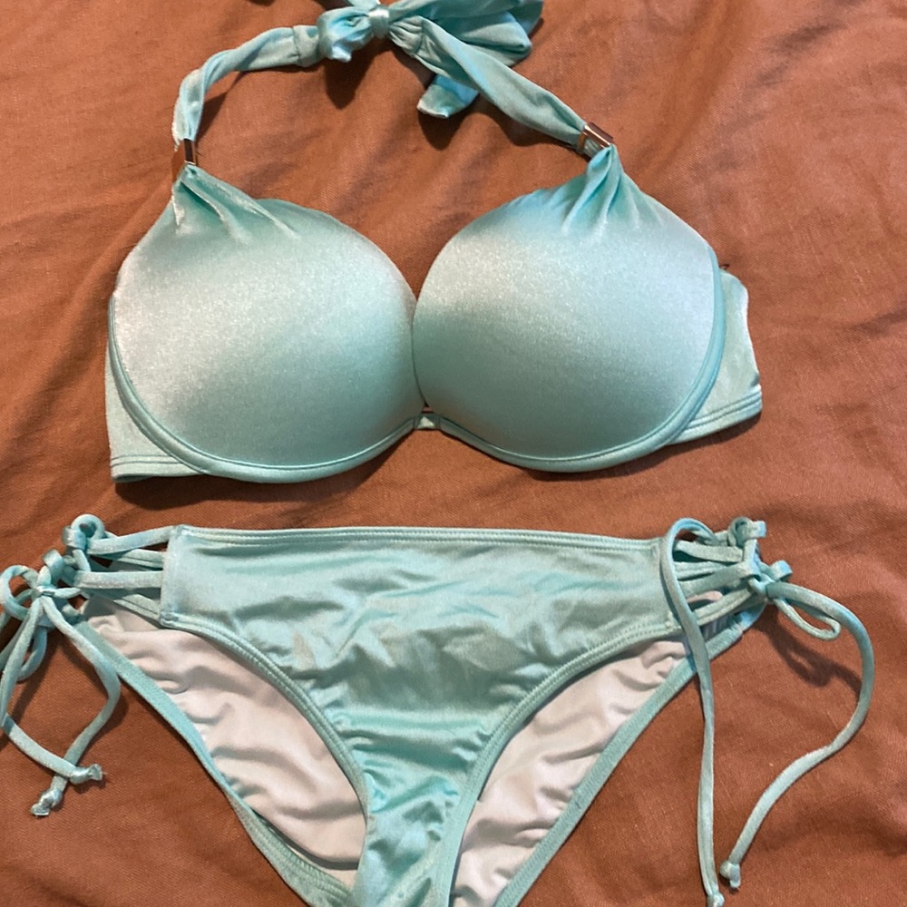 Vs bikini